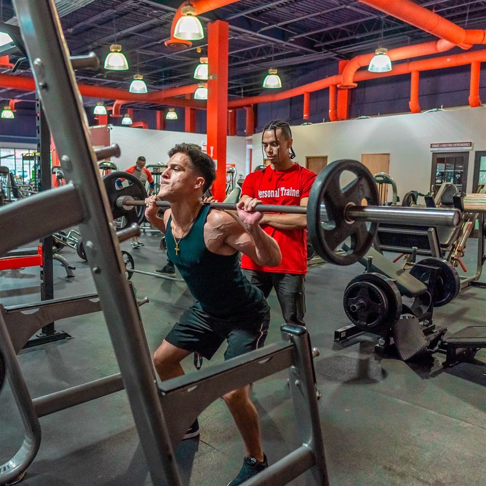 Gimnasio para tonificar en Puerto Rico con rutina de entrenamiento